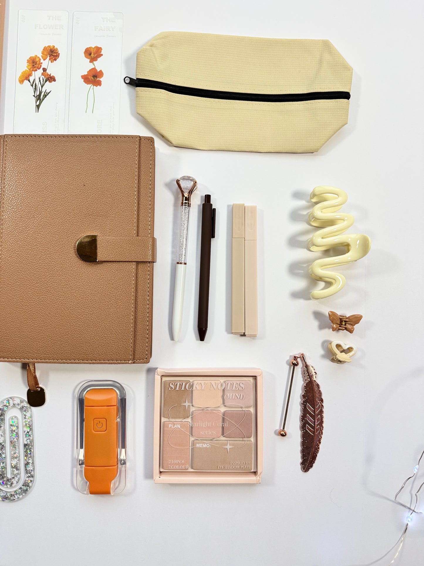 š¤ Bookish Mug Bundle BROWN š